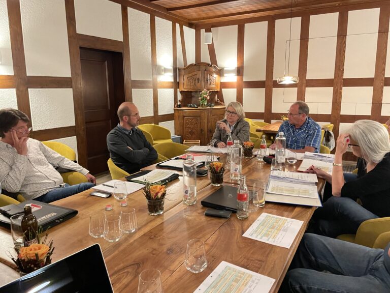 Zehn Sitzungen, hunderte Fragen und ein grosses Fest